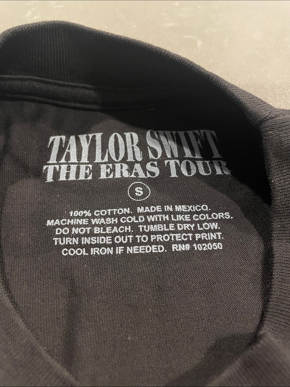 Taylor Swift The Eras Tour Lover Oversized T-Shirt Small New - Picture 3 of 9